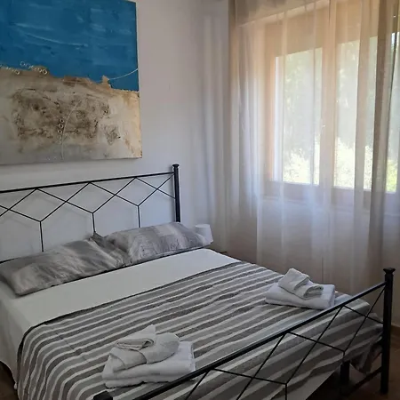 Apartmán Sa Domu De Su Beciu Mare